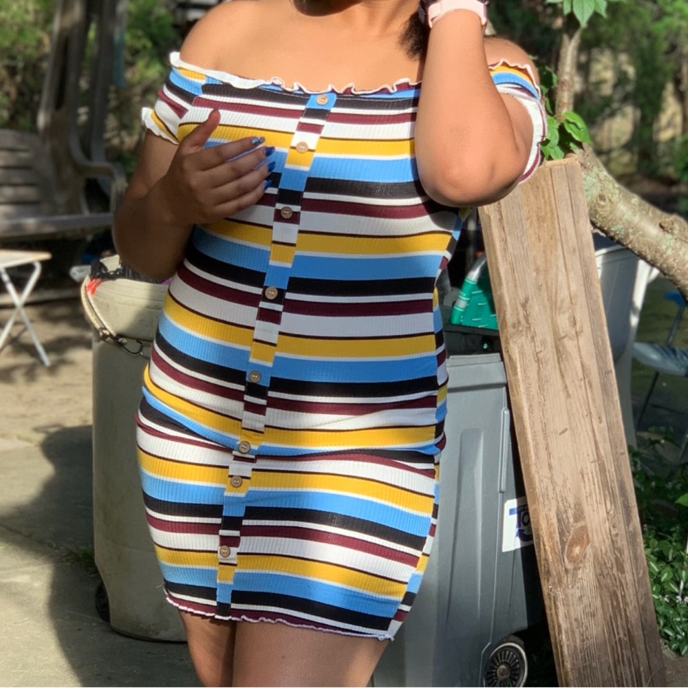 Womens stylish colorful dress (Large)